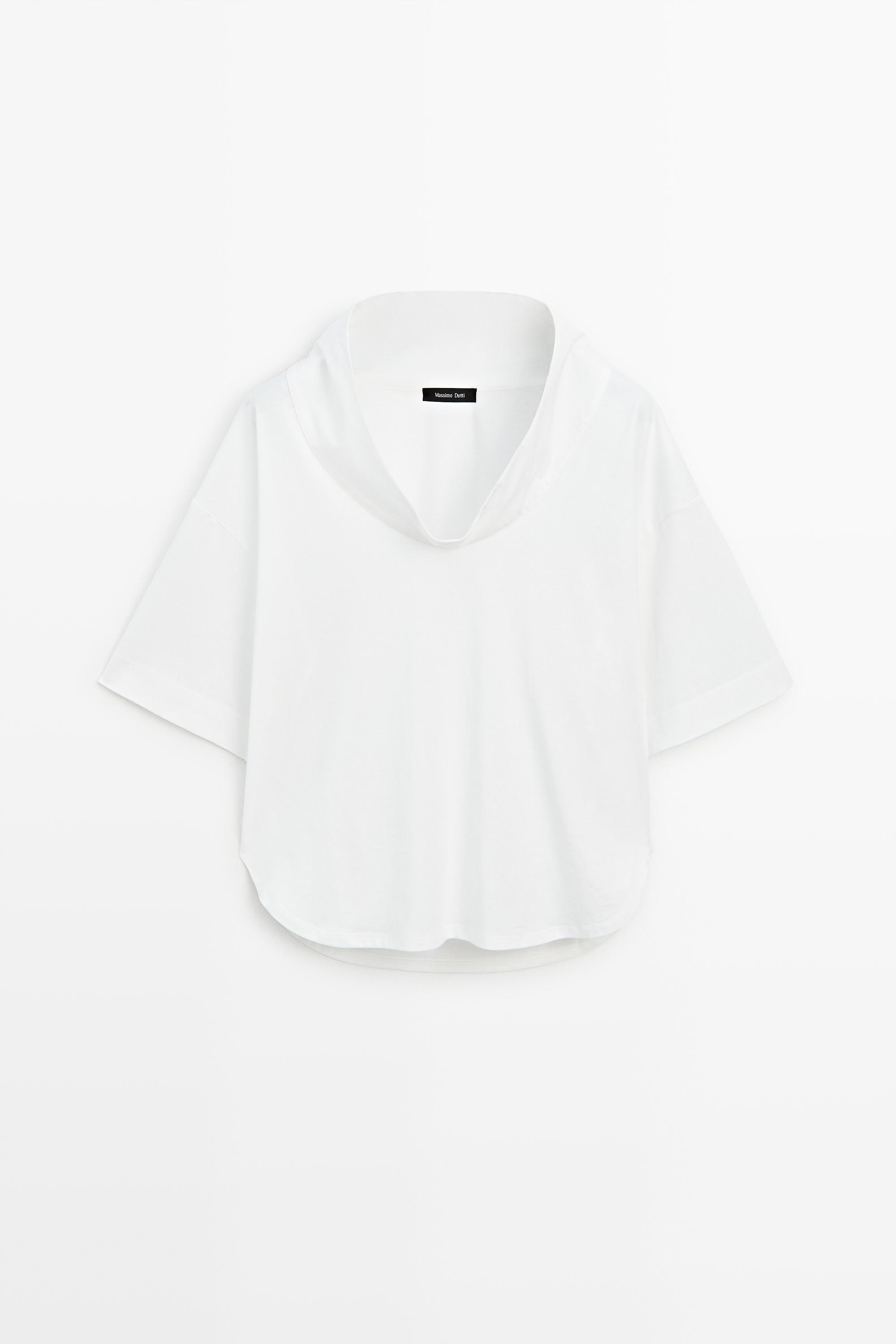 Blouse en coton à col ouvert et manches courtes